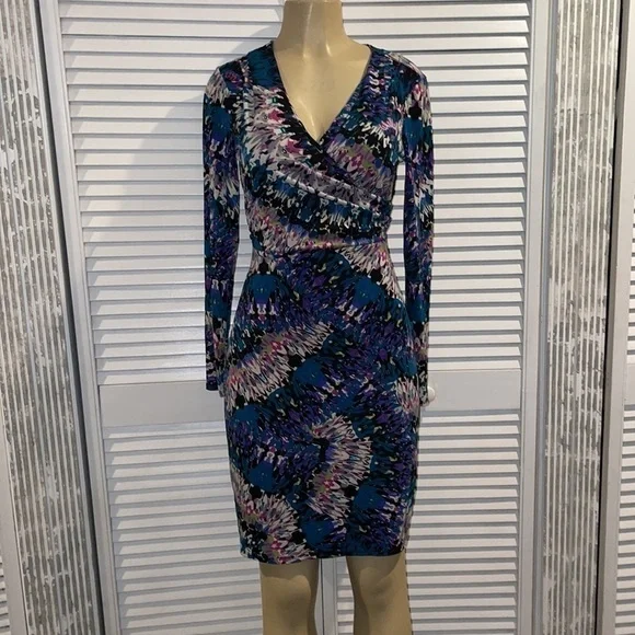 Nicole Miller Nicole Abstract Print Surplice Dress Size S - Picture 3 of 7